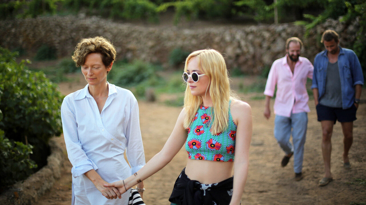 A BIGGER SPLASH