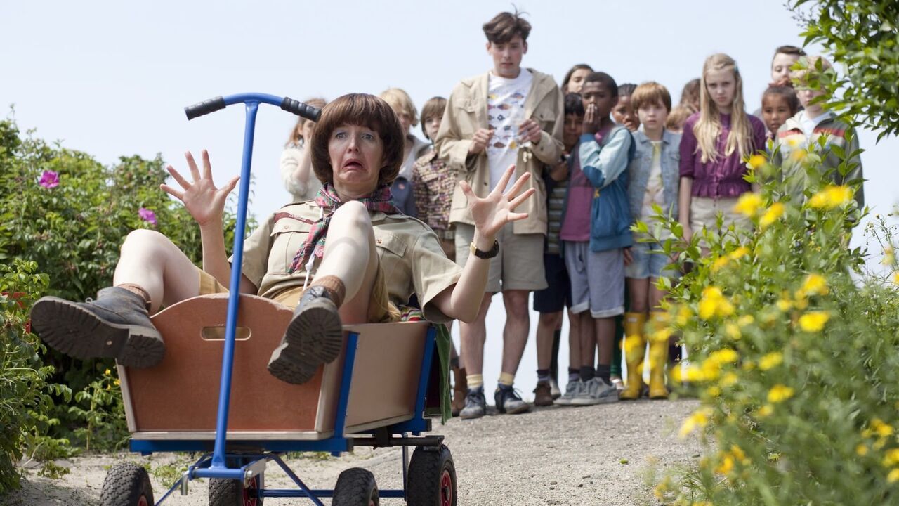 DRÔLE DE PROF 2 AU CAMPING